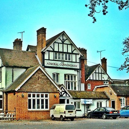 The Admiral Cunningham Hotel Bracknell Exterior foto